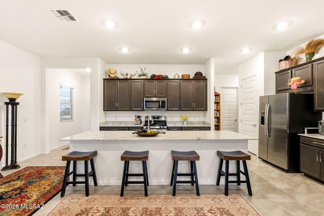 17629 S Ridgerunner Drive, Vail, AZ 85641