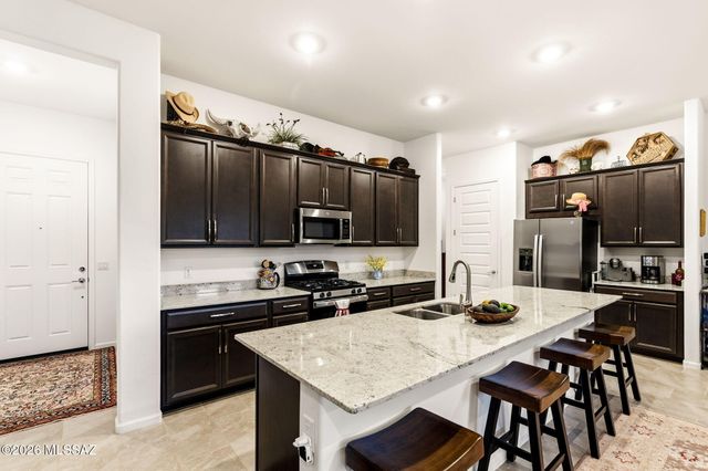 17629 S Ridgerunner Drive, Vail, AZ 85641