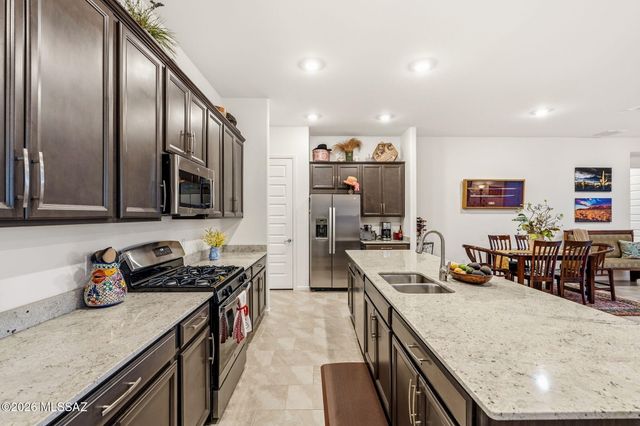 17629 S Ridgerunner Drive, Vail, AZ 85641