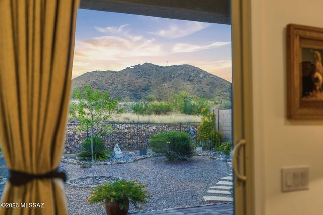 17629 S Ridgerunner Drive, Vail, AZ 85641