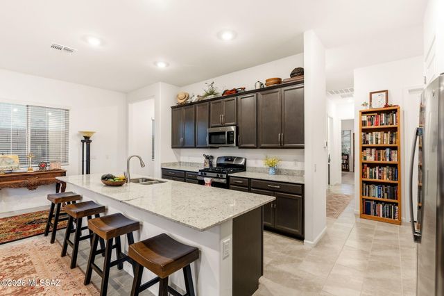 17629 S Ridgerunner Drive, Vail, AZ 85641