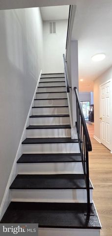 620 JAEGER CT, Sicklerville, NJ 08081