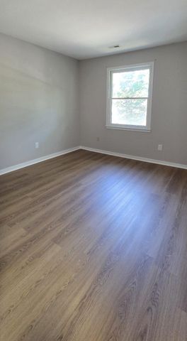 620 JAEGER CT, Sicklerville, NJ 08081