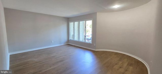 620 JAEGER CT, Sicklerville, NJ 08081