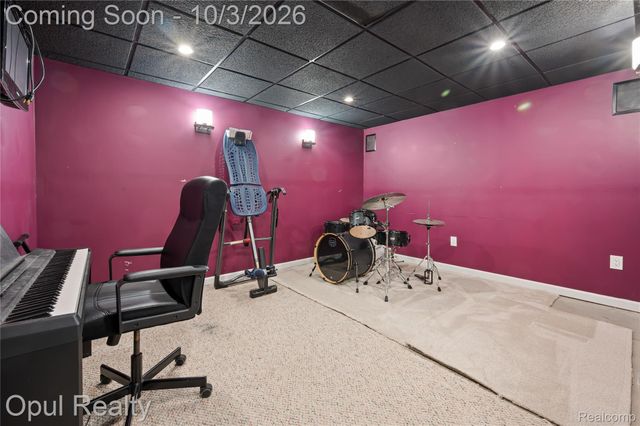 49707 Cooke Avenue, Plymouth Charter Township, MI 48170