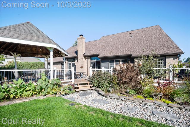 49707 Cooke Avenue, Plymouth Charter Township, MI 48170