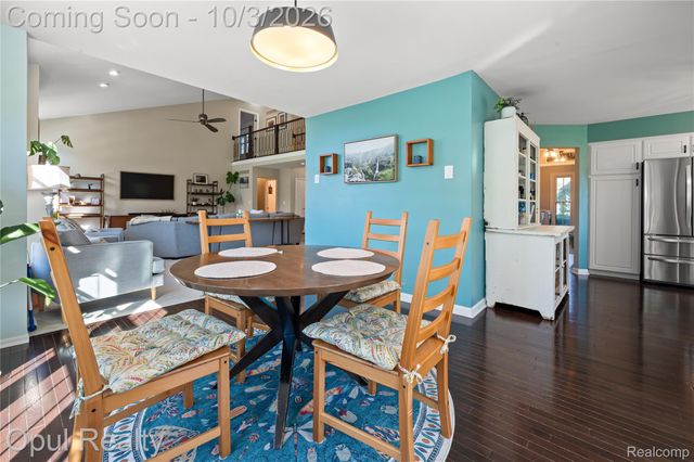 49707 Cooke Avenue, Plymouth Charter Township, MI 48170