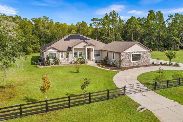 11979 PASCO TRAILS BOULEVARD, Spring Hill, FL 34610