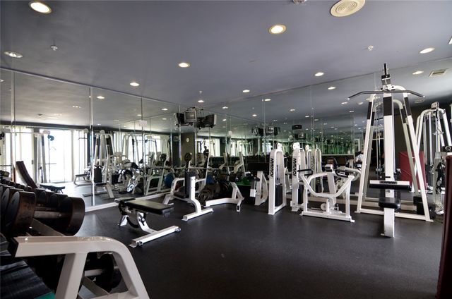 3225 Turtle Creek Boulevard 929, Dallas, TX 75219