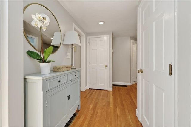 178 Main Street, Hanover, MA 02339