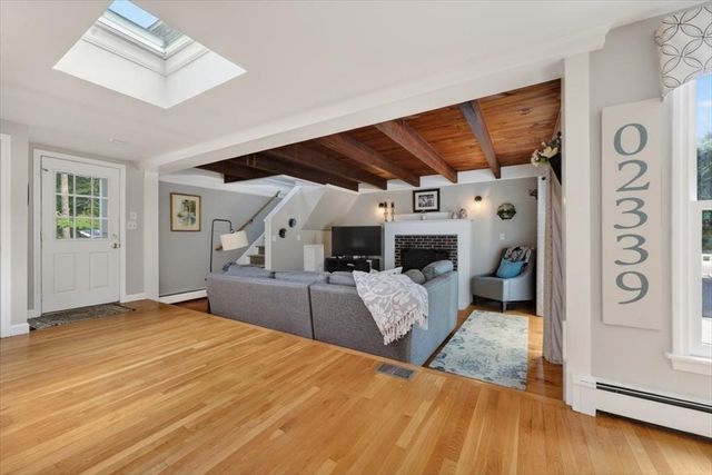 178 Main Street, Hanover, MA 02339