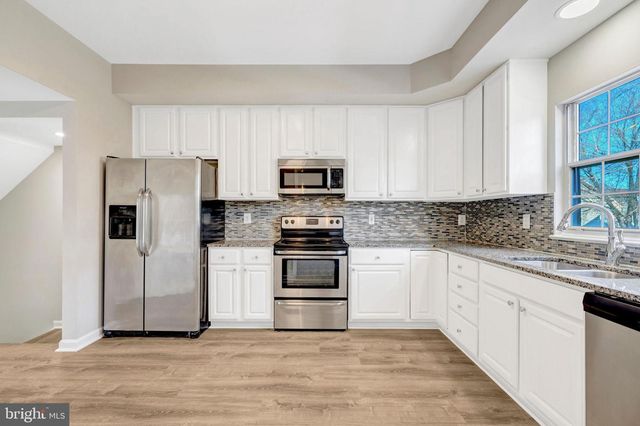 20372 BRIARCLIFF TER, Sterling, VA 20165