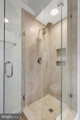 20372 BRIARCLIFF TER, Sterling, VA 20165