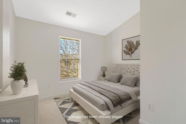 20372 BRIARCLIFF TER, Sterling, VA 20165