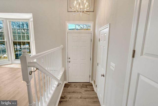 20372 BRIARCLIFF TER, Sterling, VA 20165