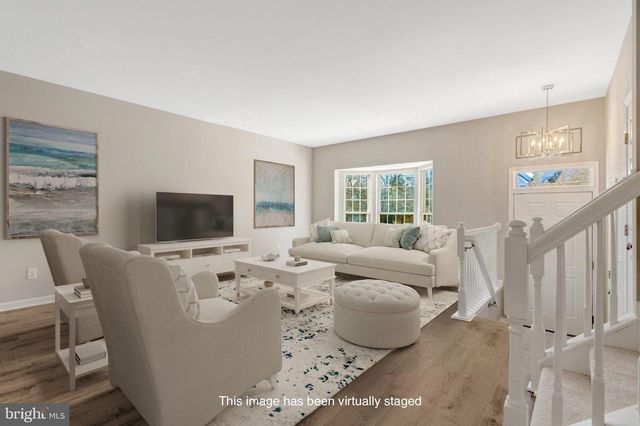 20372 BRIARCLIFF TER, Sterling, VA 20165