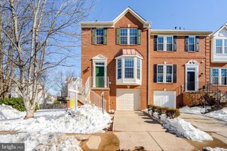 20372 BRIARCLIFF TER, Sterling, VA 20165