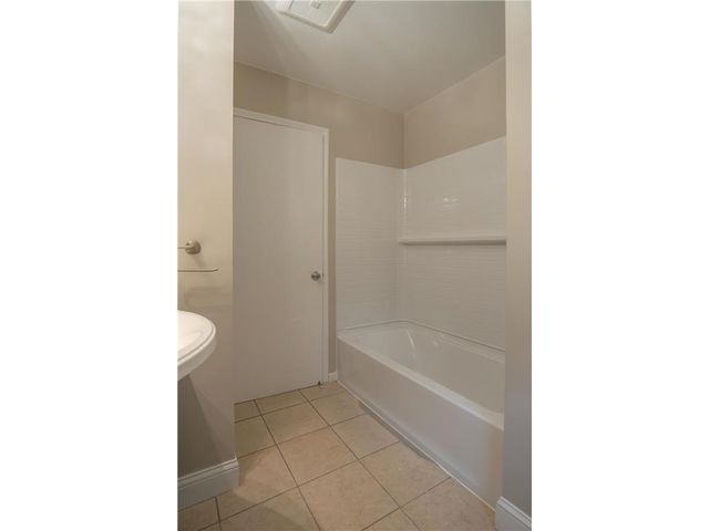 5412 Maryland Avenue N, Crystal, MN 55428