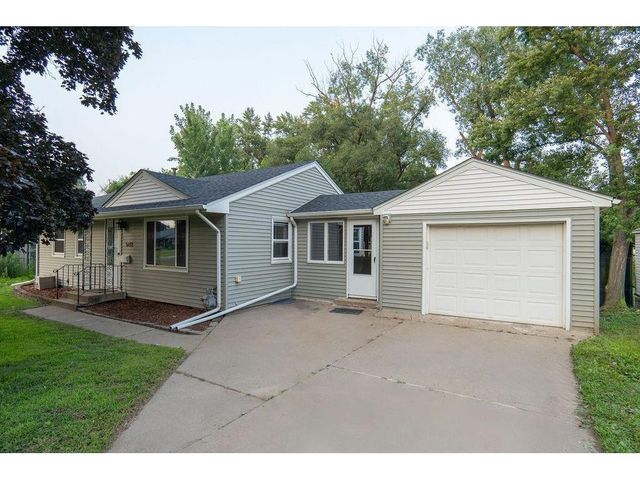 5412 Maryland Avenue N, Crystal, MN 55428
