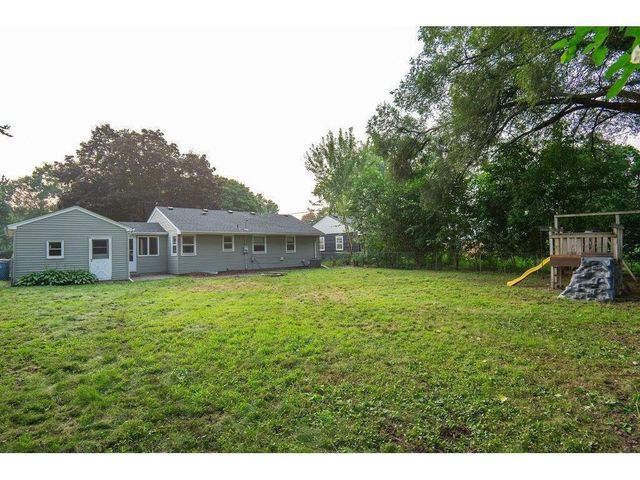 5412 Maryland Avenue N, Crystal, MN 55428
