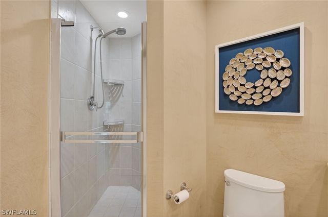 1060 Borghese LN 702, Naples, FL 34114