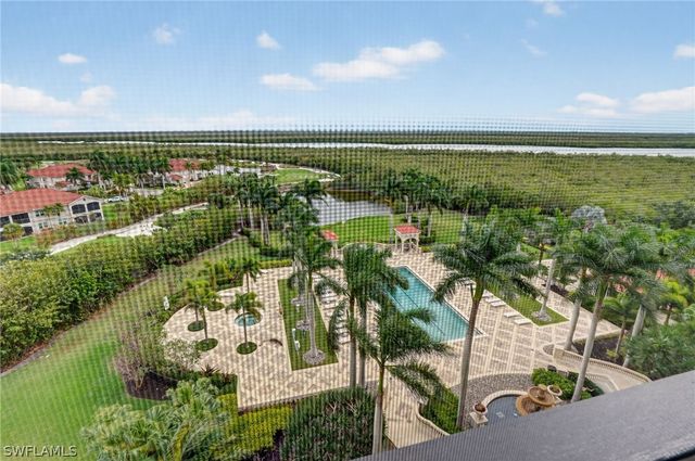 1060 Borghese LN 702, Naples, FL 34114