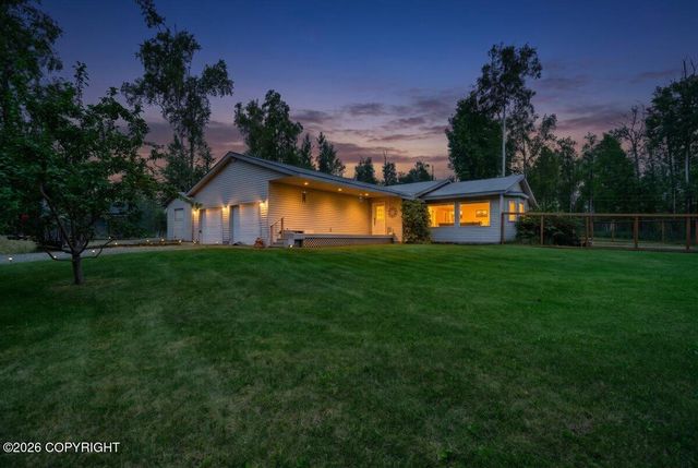 5401 W Birch Harbor Drive, Wasilla, AK 99623