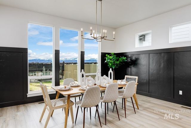 9320 W Sooty Grouse Ct, Boise, ID 83714