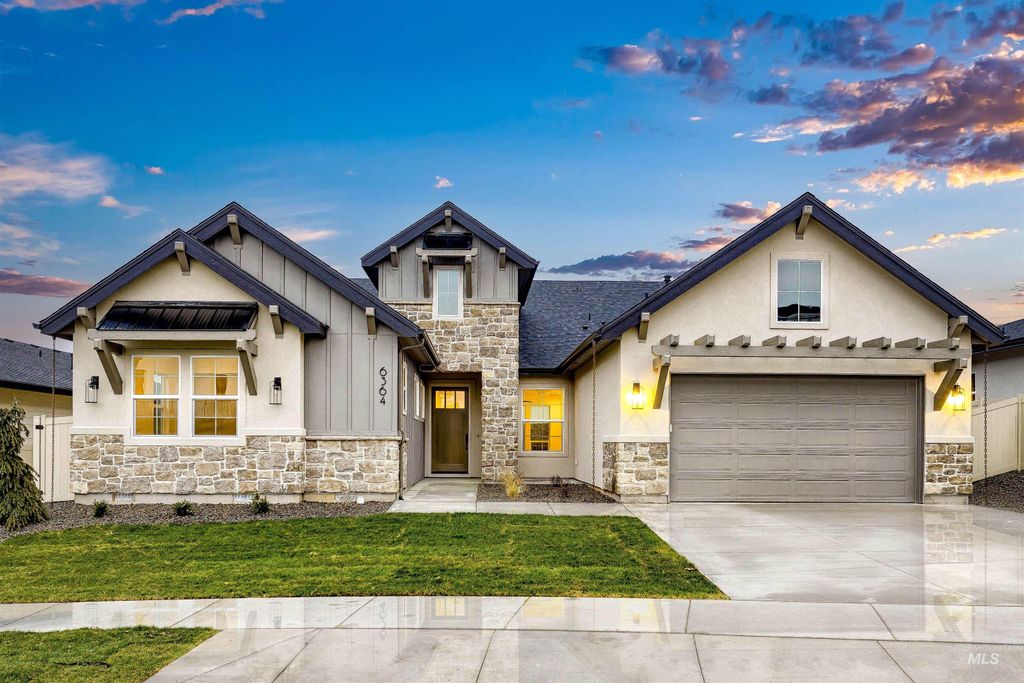 9320 W Sooty Grouse Ct, Boise, ID 83714