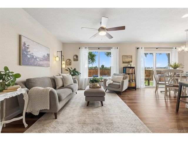 2917 Shady Oaks Dr, Evans, CO 80620
