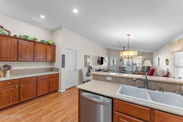 2501 W Wickenburg Way 144, Wickenburg, AZ 85390
