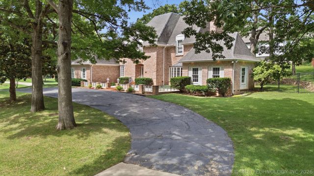 6886 S Florence Avenue, Tulsa, OK 74136