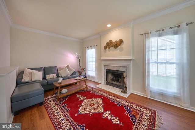 46554 CEDARHURST DR, Sterling, VA 20165