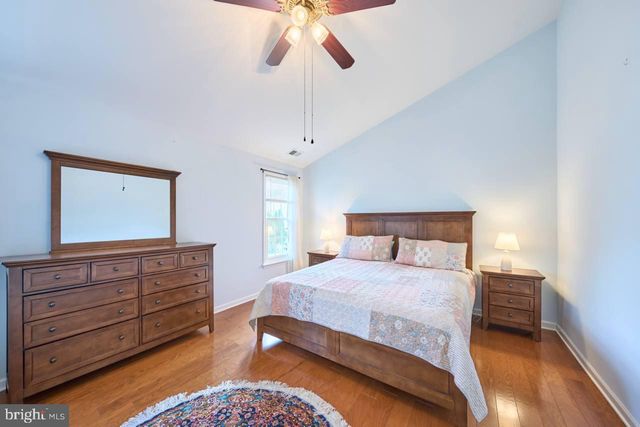 46554 CEDARHURST DR, Sterling, VA 20165