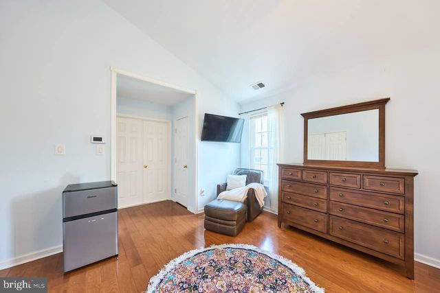 46554 CEDARHURST DR, Sterling, VA 20165