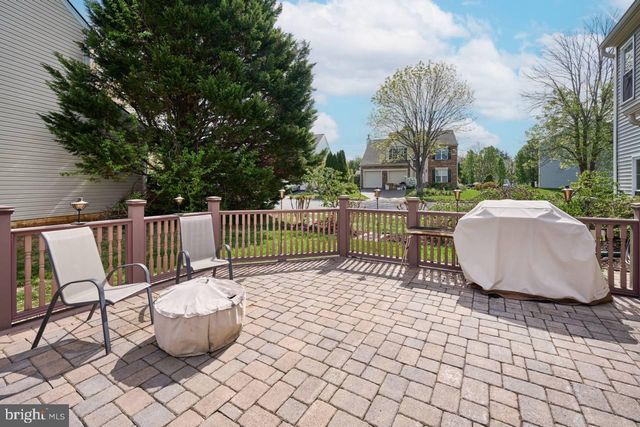 46554 CEDARHURST DR, Sterling, VA 20165