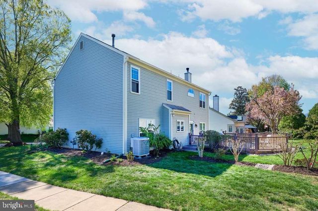 46554 CEDARHURST DR, Sterling, VA 20165