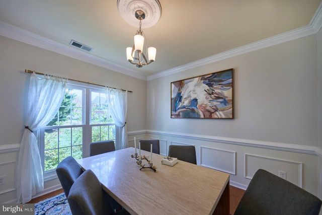 46554 CEDARHURST DR, Sterling, VA 20165