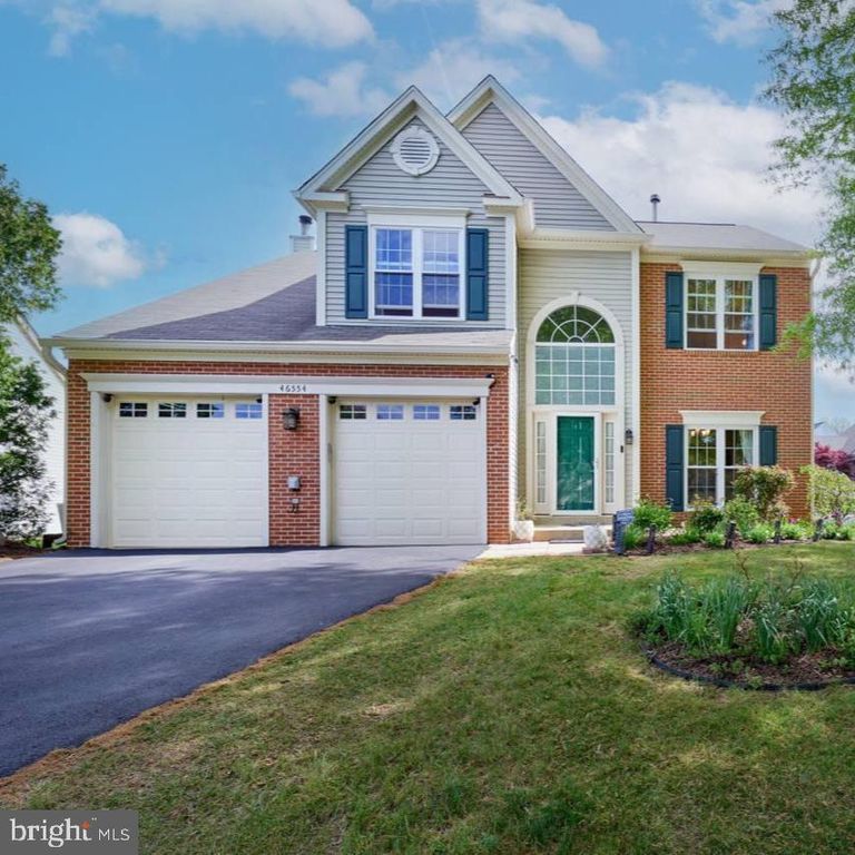 46554 CEDARHURST DR, Sterling, VA 20165