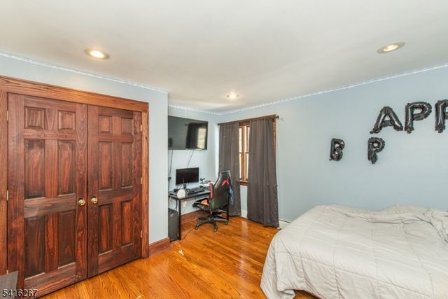 930 Ramapo Ave, Pompton Lakes Boro, NJ 07442