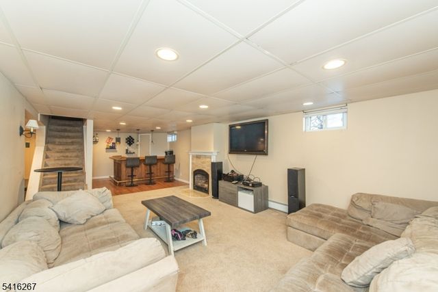 930 Ramapo Ave, Pompton Lakes Boro, NJ 07442