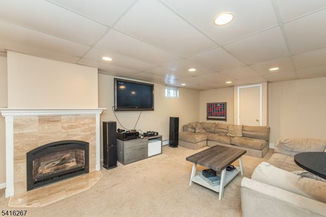 930 Ramapo Ave, Pompton Lakes Boro, NJ 07442