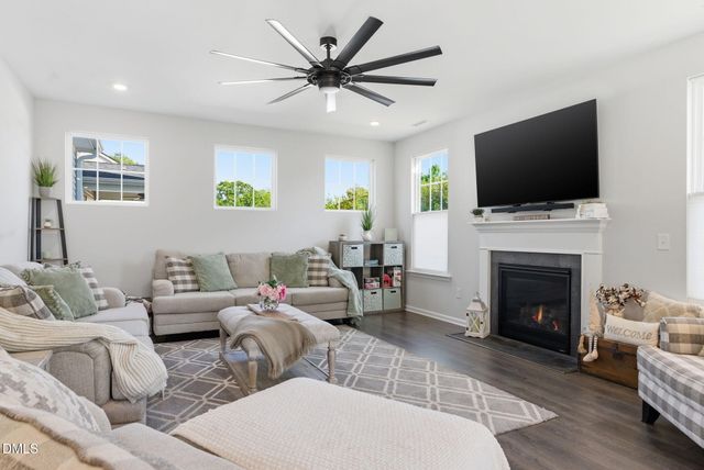 131 Barba Pass Lane, Garner, NC 27529