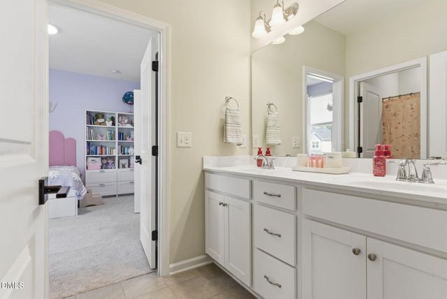 131 Barba Pass Lane, Garner, NC 27529