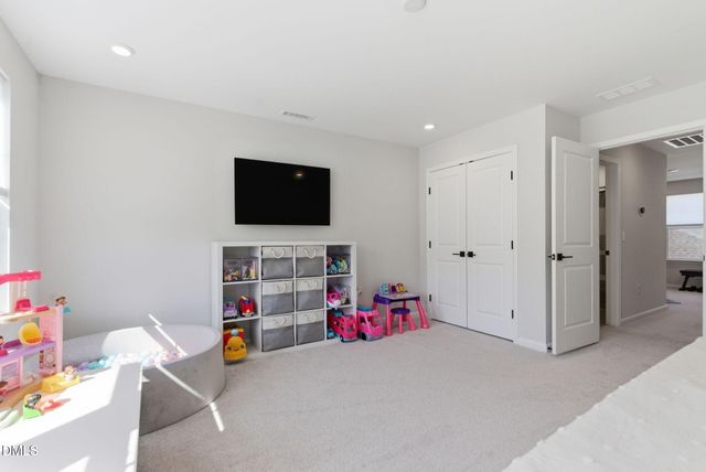 131 Barba Pass Lane, Garner, NC 27529