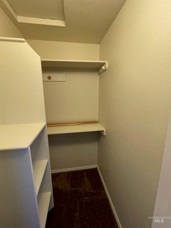 215 N Seafury Ln Apt 201, Boise, ID 83704 photo 8