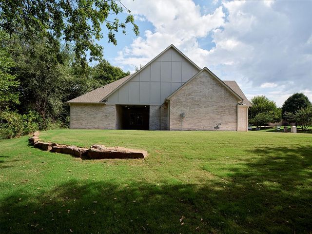 2286 Vellano Lane, Edmond, OK 73034