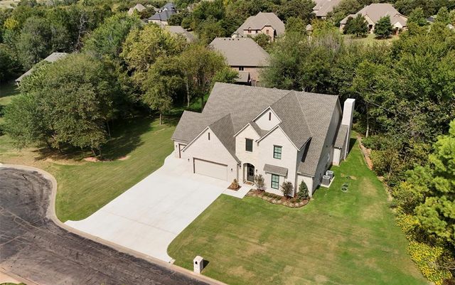 2286 Vellano Lane, Edmond, OK 73034