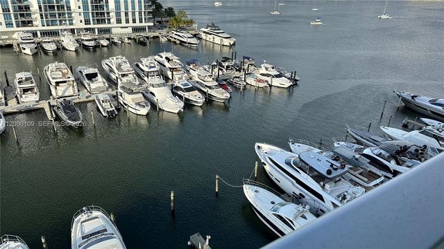 17111 Biscayne Blvd 903, North Miami Beach, FL 33160