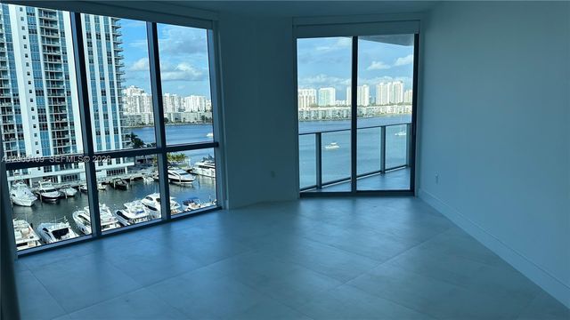 17111 Biscayne Blvd 903, North Miami Beach, FL 33160